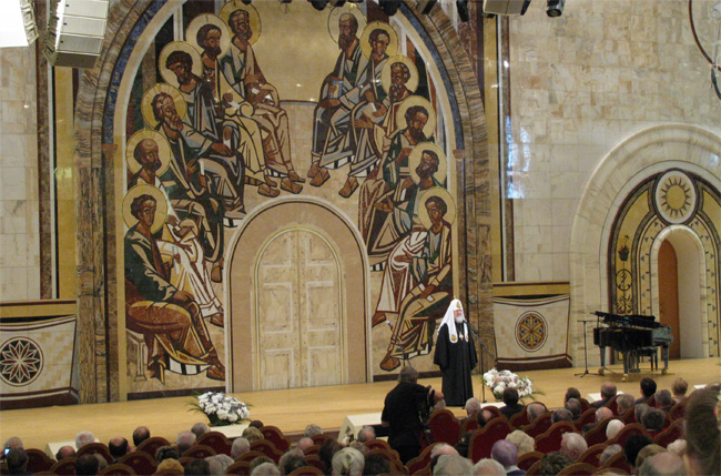 Глухие в Храме Христа Спасителя. Фото "Глухих.нет"