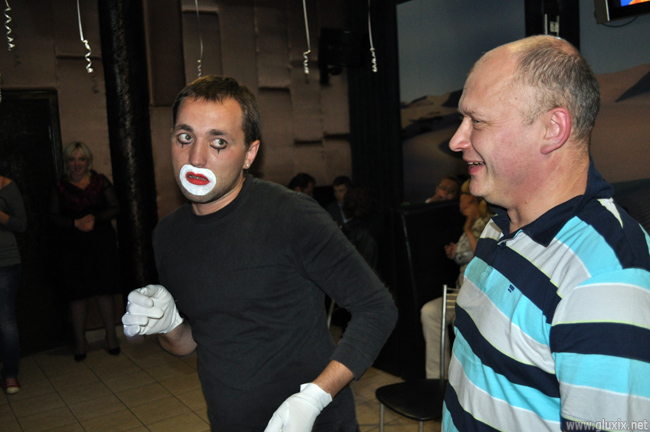 Диско-бар для глухих. Фото "Глухих.нет"