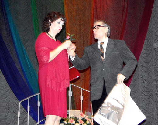 Праздничный концерт в ТМЖ «В кафе у Лукавого». Фото: З.Скуратова, www.tmig.su