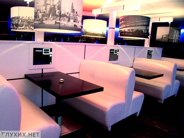 Рестораны «Этаж» подойдут глухим. Фото «Глухих.нет»