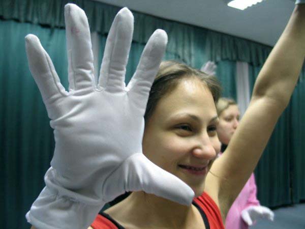 Слабослышащие и глухие актёры побеждают на всероссийских фестивалях