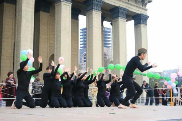 Слабослышащие и глухие актёры побеждают на всероссийских фестивалях