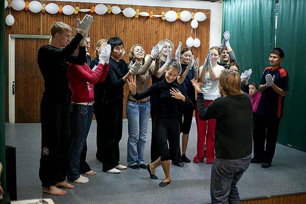 Слабослышащие и глухие актёры побеждают на всероссийских фестивалях