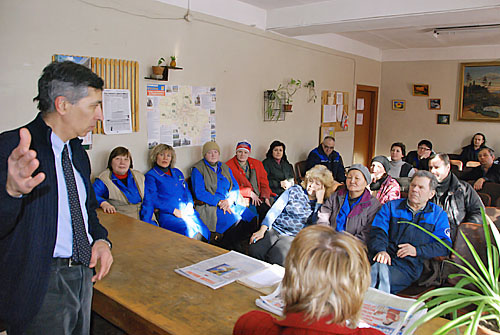 Один из бывших «красных уголков» завода отдан на откуп глухим работникам. На этот раз здесь прошла встреча с председателем МГО ВОГ