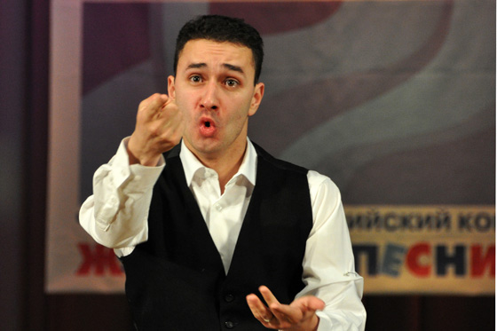 Выступает Максим Шейнин (Москва) – первое место в номинации соло (мужчины)