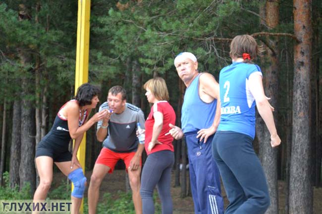 Команда "Операция "Ы"".