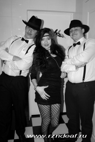 Анна Мещерякова и ее крутые "телохранители".