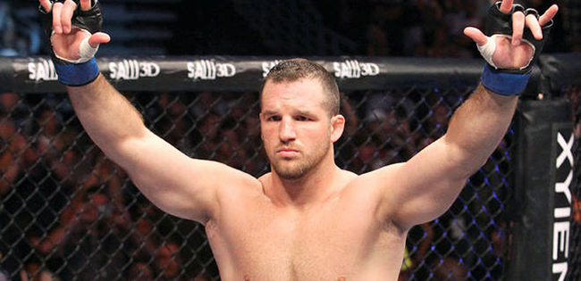 Глухой боец смешанных боевых искусств и борец Мэтт Хэмилл.